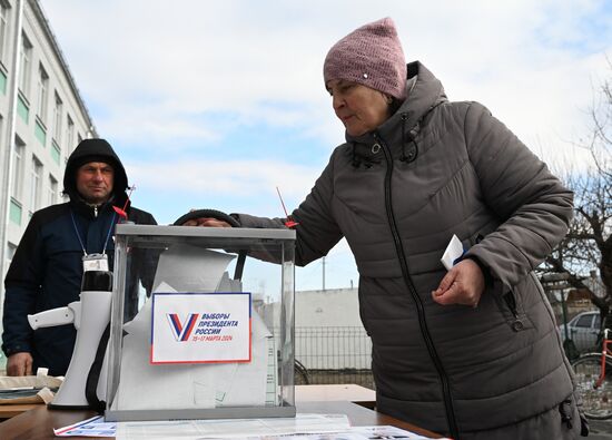 Russia LPR Presidential Election Early Voting