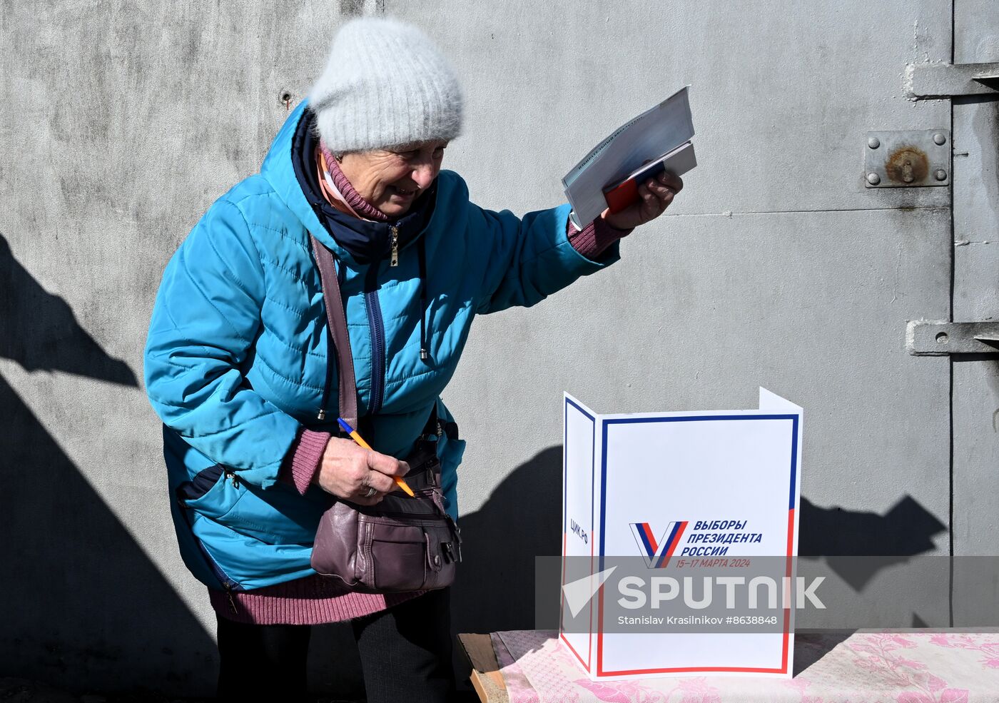 Russia LPR Presidential Election Early Voting