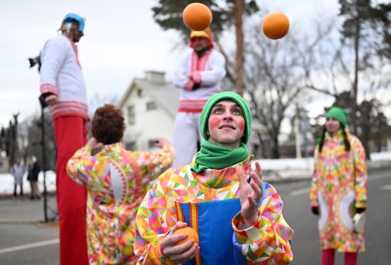 Russia EXPO. Street procession marking beginning of Maslenitsa (Pre-Lent Week)