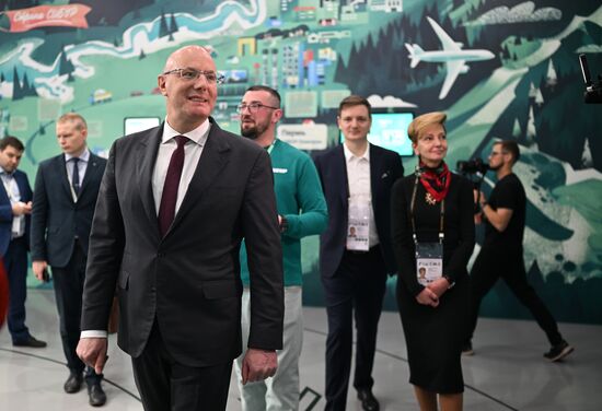 RUSSIA EXPO. Deputy Prime Minister Dmitry Chernyshenko visits exhibition