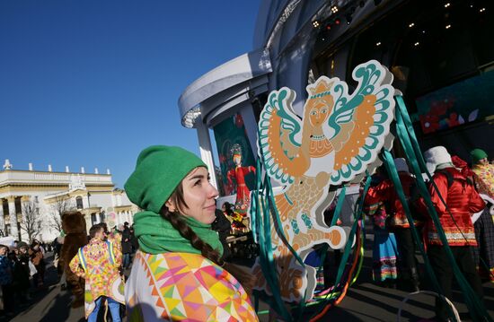RUSSIA EXPO. Maslenitsa week. Gourmand Wednesday, or Mother-in-Law's Day