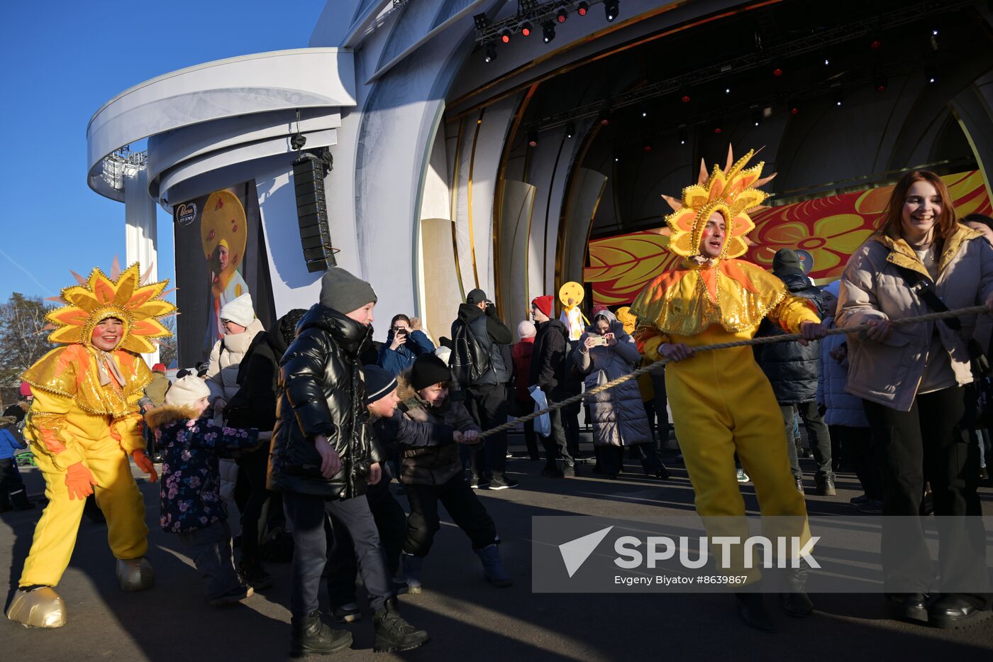 RUSSIA EXPO. Maslenitsa week. Gourmand Wednesday, or Mother-in-Law's Day