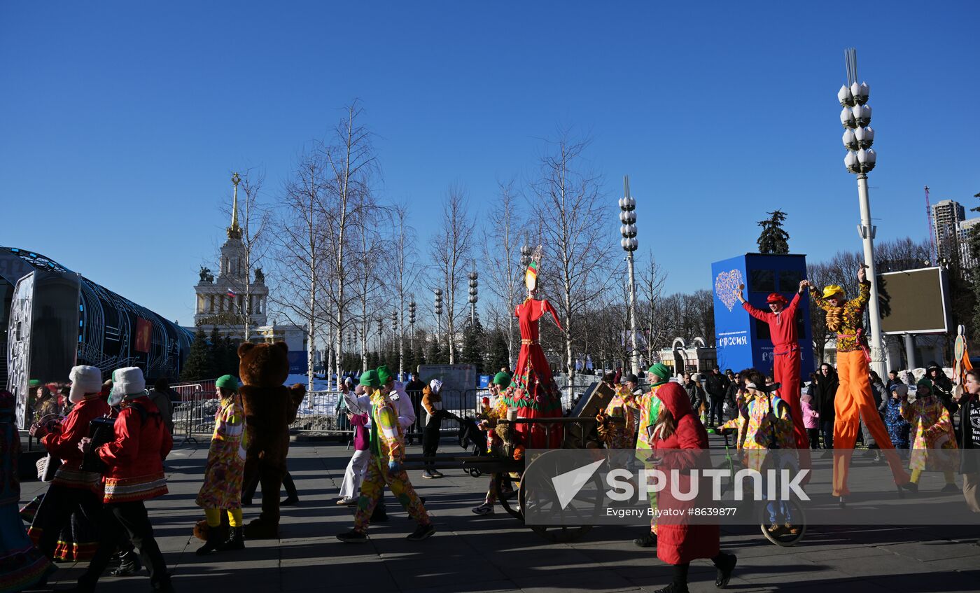 RUSSIA EXPO. Maslenitsa week. Gourmand Wednesday, or Mother-in-Law's Day