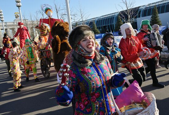 RUSSIA EXPO. Maslenitsa week. Gourmand Wednesday, or Mother-in-Law's Day