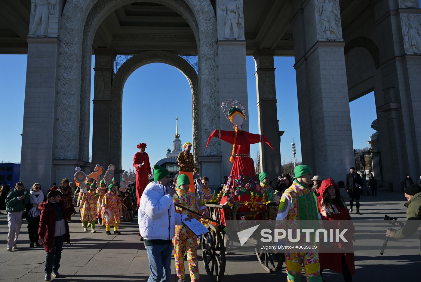 RUSSIA EXPO. Maslenitsa week. Gourmand Wednesday, or Mother-in-Law's Day