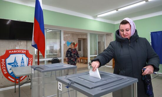 Russia New Regions Presidential Election