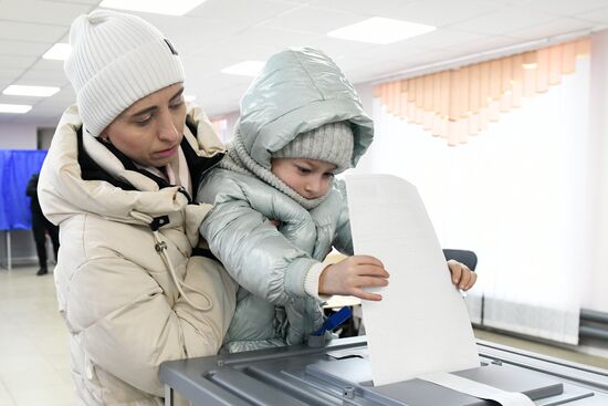 Russia New Regions Presidential Election