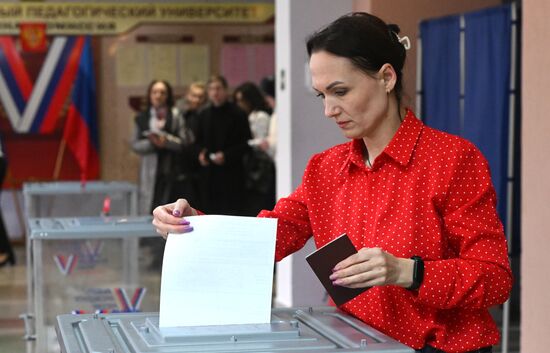 Russia New Regions Presidential Election