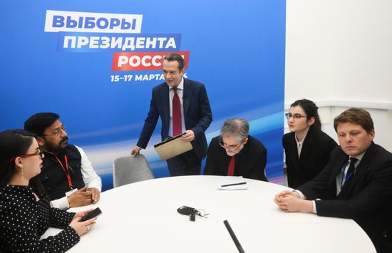 Russia Presidential Election Putin Campaign Headquarters