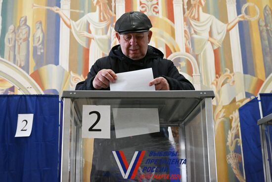 Russia New Regions Presidential Election