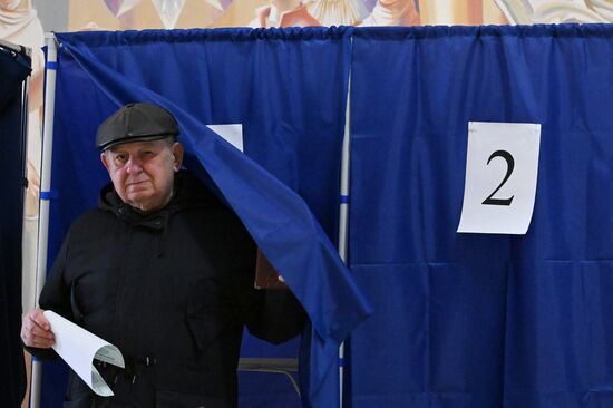 Russia New Regions Presidential Election