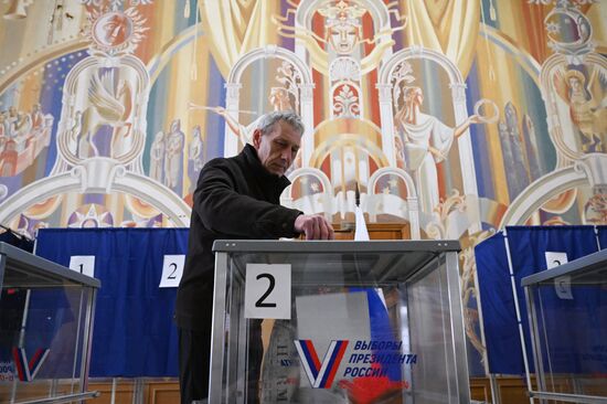 Russia New Regions Presidential Election