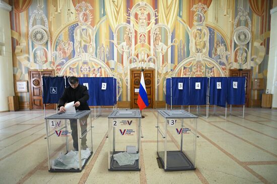 Russia New Regions Presidential Election