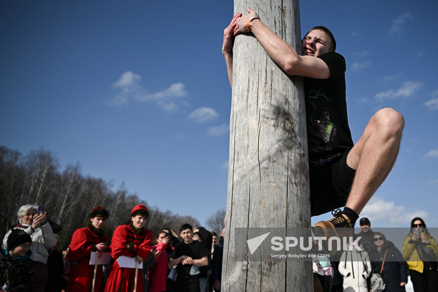 Russia Maslenitsa Celebration Etnomir