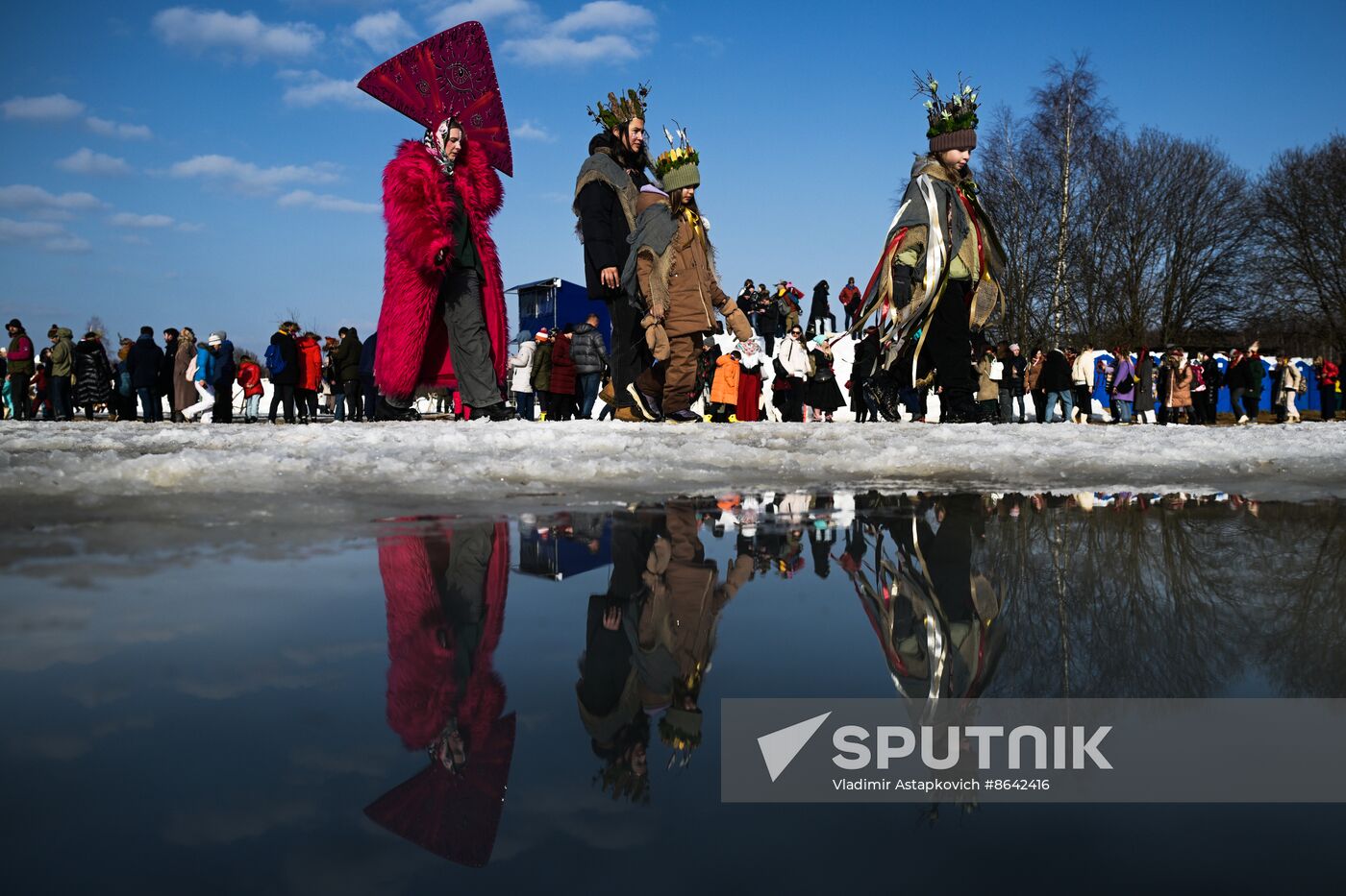 Russia Maslenitsa Celebration Nikola Lenivets