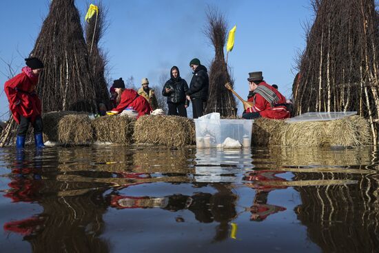 Russia Maslenitsa Celebration Nikola Lenivets
