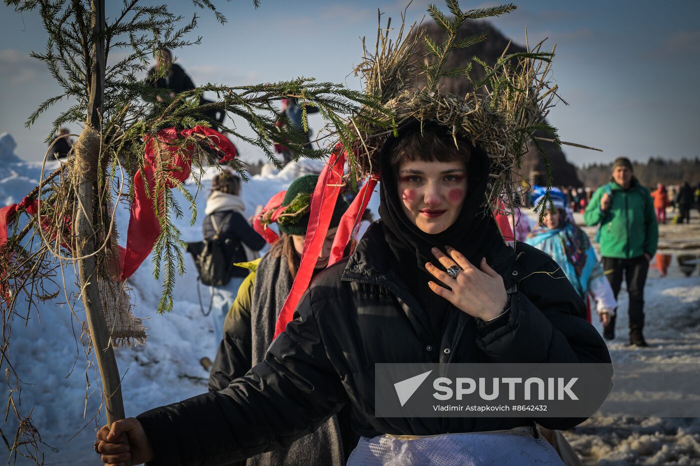 Russia Maslenitsa Celebration Nikola Lenivets