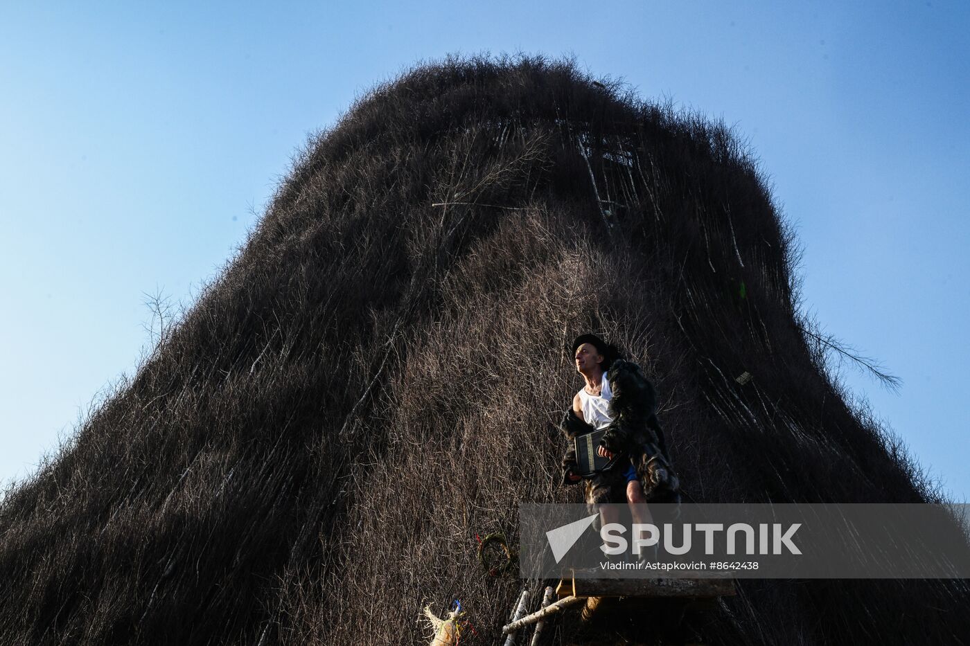 Russia Maslenitsa Celebration Nikola Lenivets