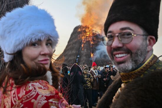 Russia Maslenitsa Celebration Nikola Lenivets