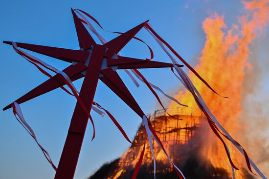 Russia Maslenitsa Celebration Nikola Lenivets