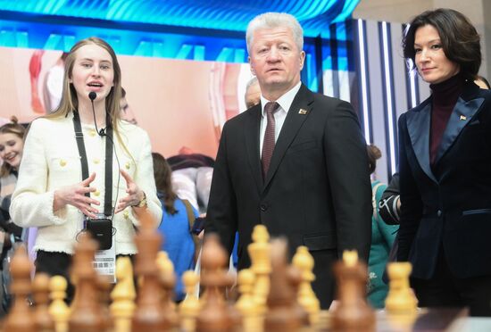 The International RUSSIA EXPO Forum and Exhibition. Belarusian Minister of Culture Anatoly Markevich. Location: Russia, Moscow. Author: Ilya Pitalev/Sputnik. RUSSIA EXPO. Belarusian Minister of Culture Anatoly Markevich visits exhibition