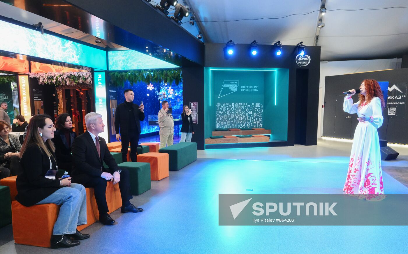 RUSSIA EXPO. Belarusian Minister of Culture Anatoly Markevich visits exhibition