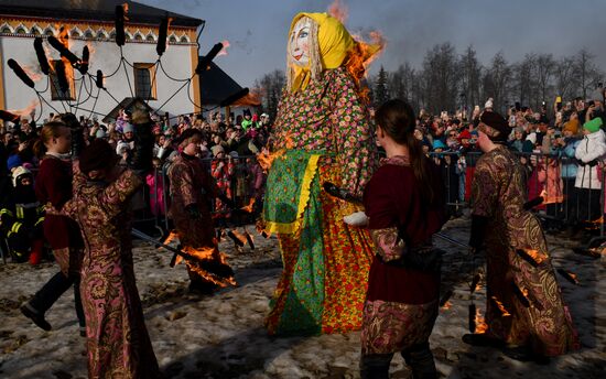 Russia Regions Maslenitsa Celebration