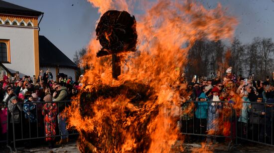 Russia Regions Maslenitsa Celebration