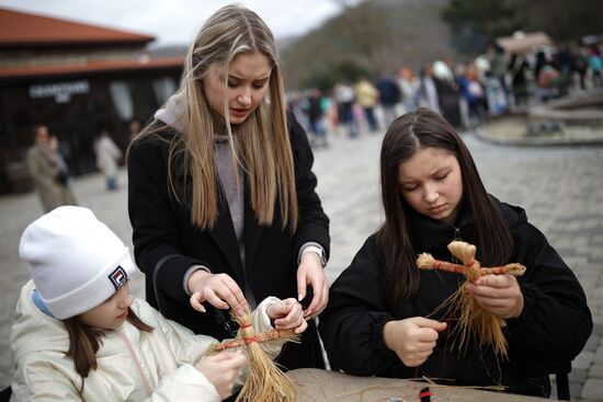 Russia Regions Maslenitsa Celebration