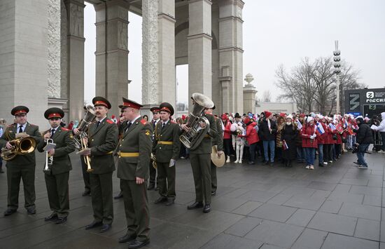 The International RUSSIA EXPO Forum and Exhibition. Festive march, Crimea - Sevastopol - Russia FOREVER. Location: Russia, Moscow. Author: Vladimir Astapkovich/Sputnik. RUSSIA EXPO. Festive march, Crimea - Sevastopol - Russia FOREVER