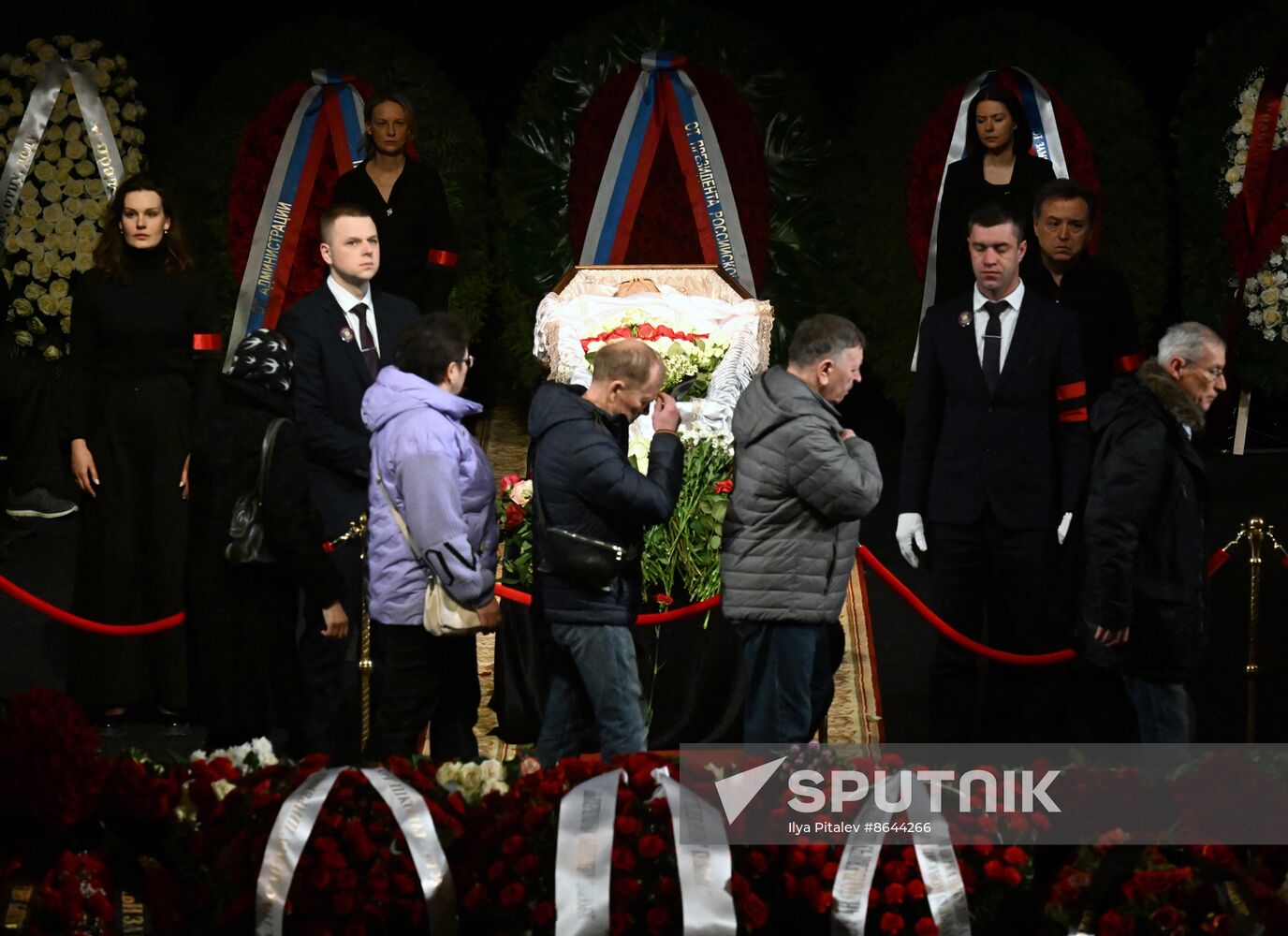 Russia Actor Shirvindt Death