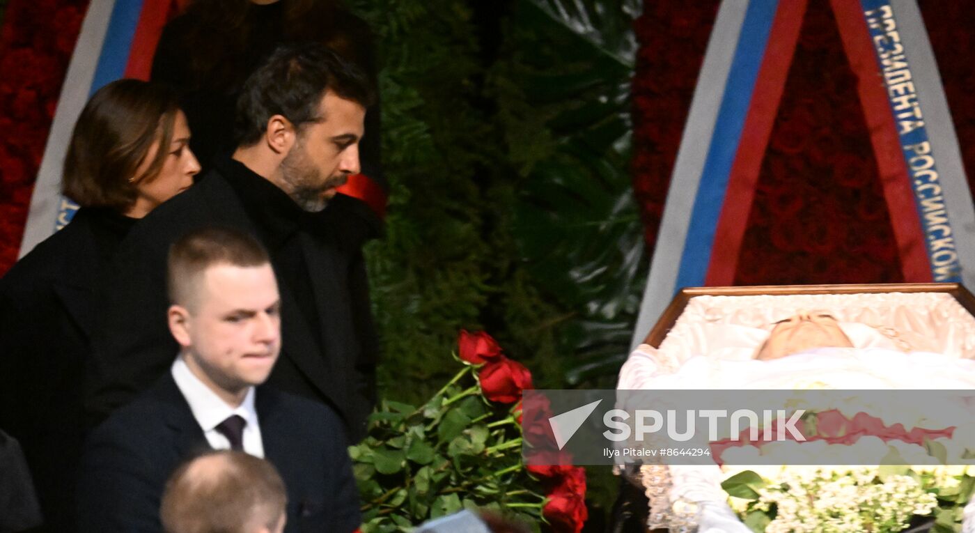 Russia Actor Shirvindt Death