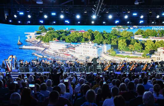 Russia International Exhibition and Forum. A concert involving the Sevastopol Symphony Orchestra. Location: Russia, Moscow. Author: Maksim Blinov/Sputnik. Russia EXPO. Sevastopol Symphony Orchestra in concert