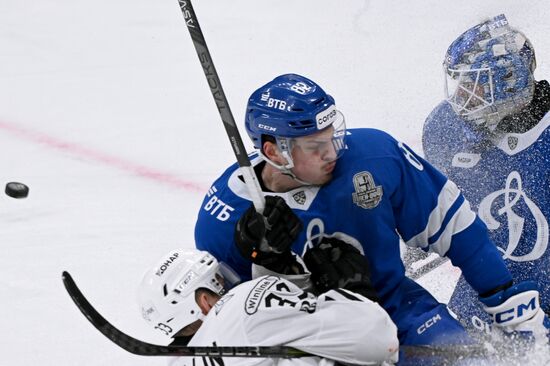 Russia Ice Hockey Kontinental League Dynamo- Traktor