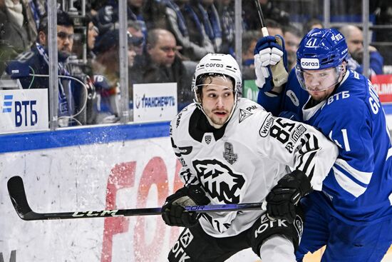 Russia Ice Hockey Kontinental League Dynamo- Traktor