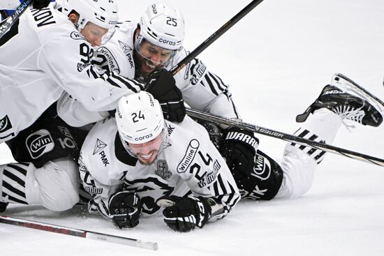 Russia Ice Hockey Kontinental League Dynamo- Traktor