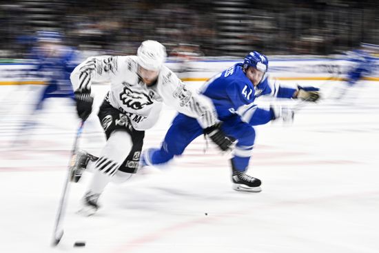 Russia Ice Hockey Kontinental League Dynamo- Traktor