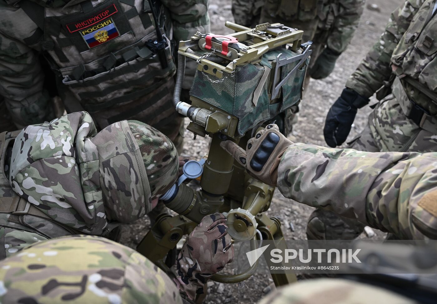 Russia Ukraine Military Operation Artillery Unit Training