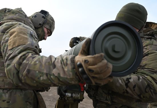 Russia Ukraine Military Operation Artillery Unit Training