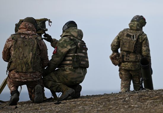 Russia Ukraine Military Operation Artillery Unit Training