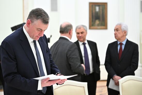 Russia Putin Parliament