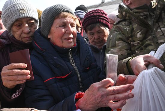 Russia Ukraine Military Operation Humanitarian Aid