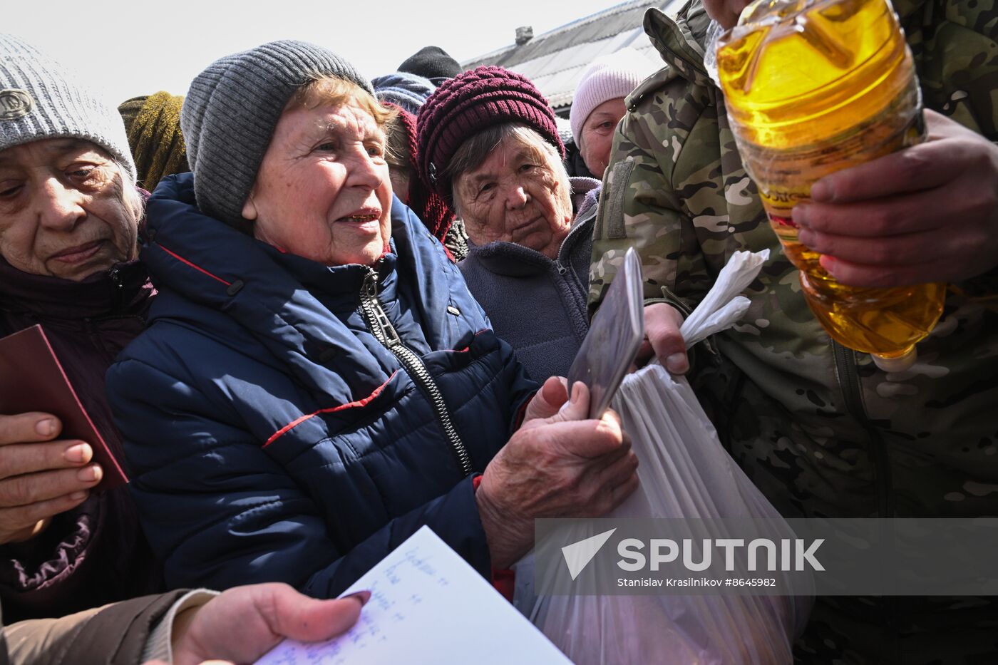 Russia Ukraine Military Operation Humanitarian Aid