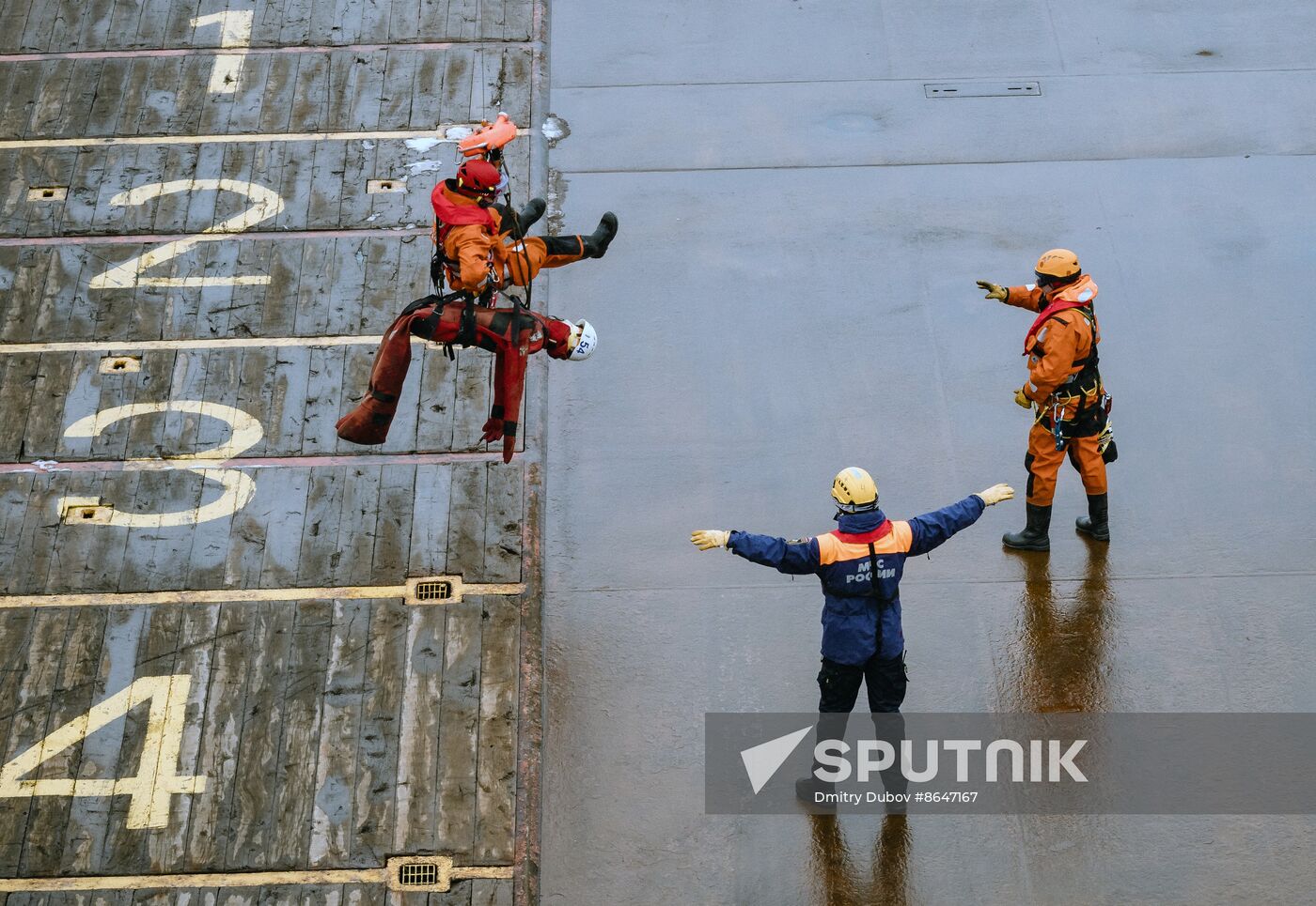 Russia Emergencies Ministry Staff Drills