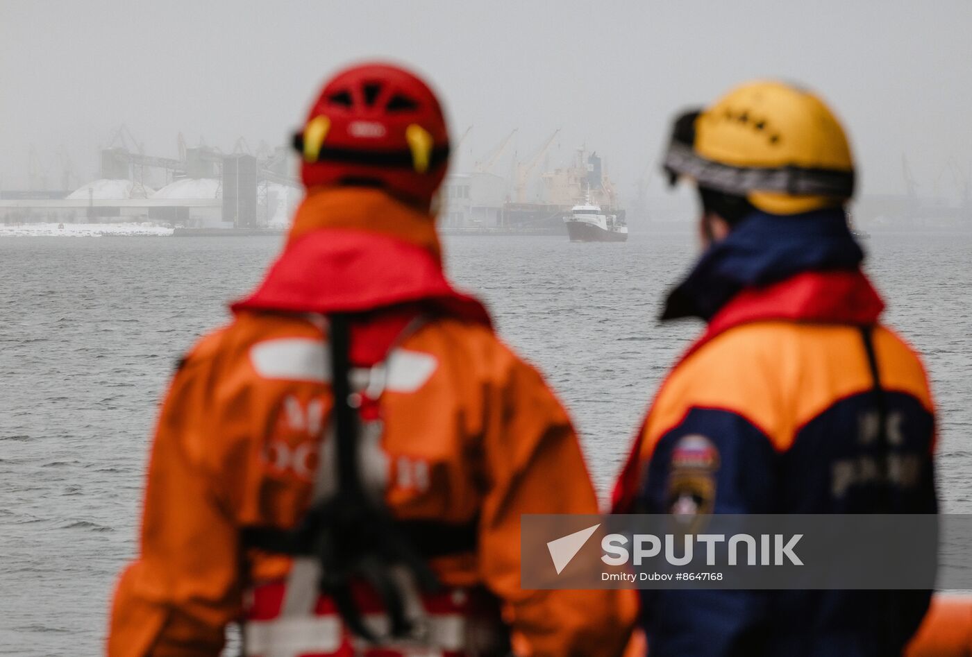 Russia Emergencies Ministry Staff Drills