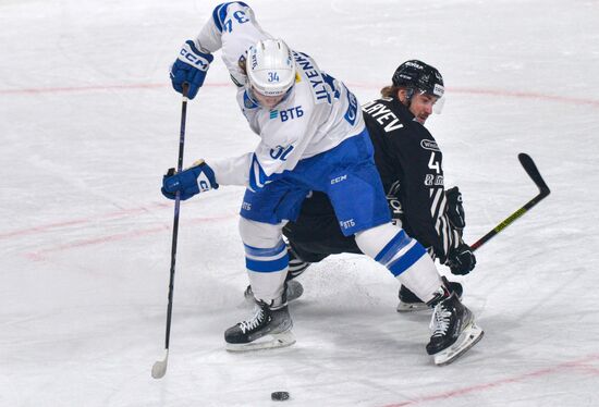 Russia Ice Hockey Kontinental League Traktor - Dynamo