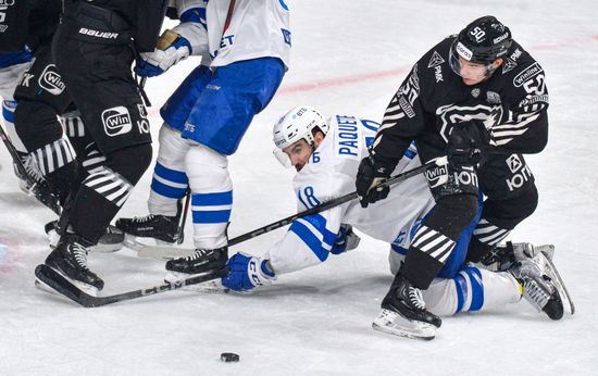 Russia Ice Hockey Kontinental League Traktor - Dynamo