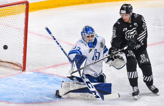 Russia Ice Hockey Kontinental League Traktor - Dynamo