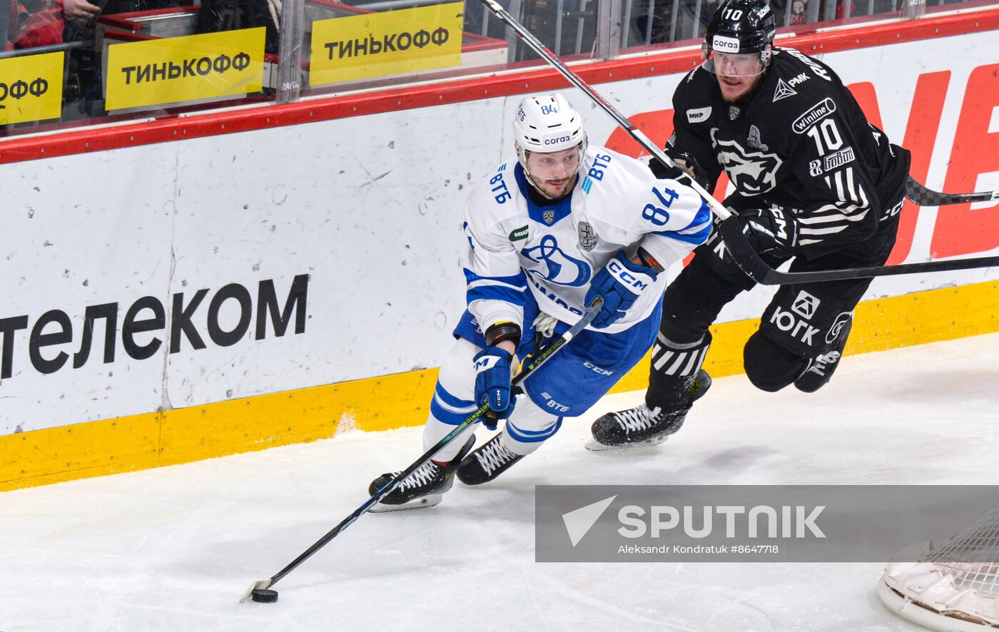 Russia Ice Hockey Kontinental League Traktor - Dynamo