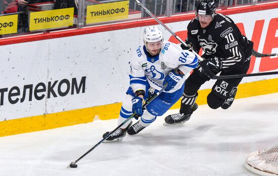 Russia Ice Hockey Kontinental League Traktor - Dynamo